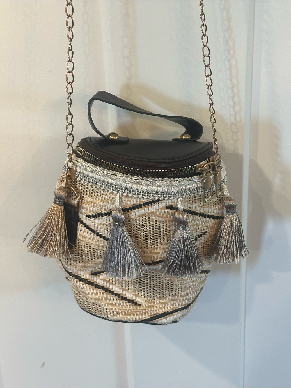 Women’s Beige/Black Small Cylinder Crossbody Bag w/ Tassel, Zip, Gold Chain